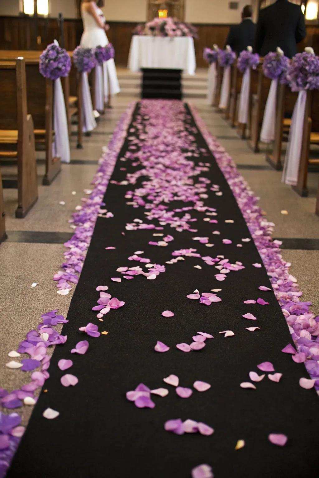 A charming passage liner featuring violet petals.