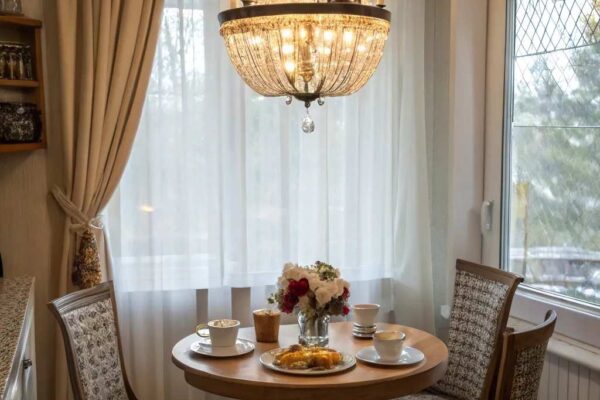 Breakfast Table Lighting Ideas