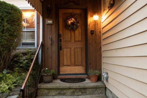 20 Basement Entryway Makeovers to Transform Your Space