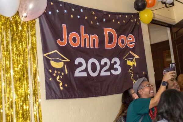 20 School Graduation Photo Ideas to Cherish Forever
