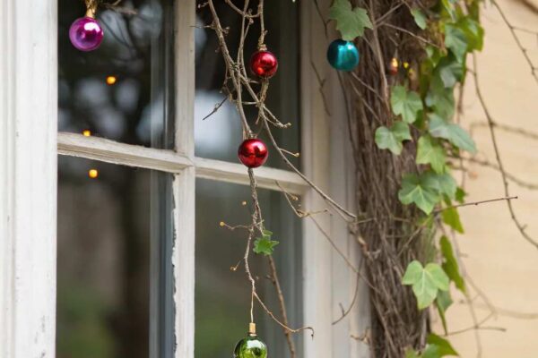 Easy Grapevine Wreath and Swag Ideas