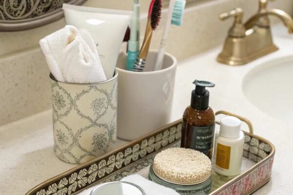 Bathroom Vanity Decor Ideas